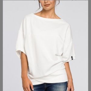 White boat neck sweatshirt